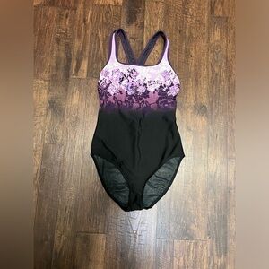 Speedo Endurance One Piece Swimsuit Size Women’s 8 Color Purple Floral & Black